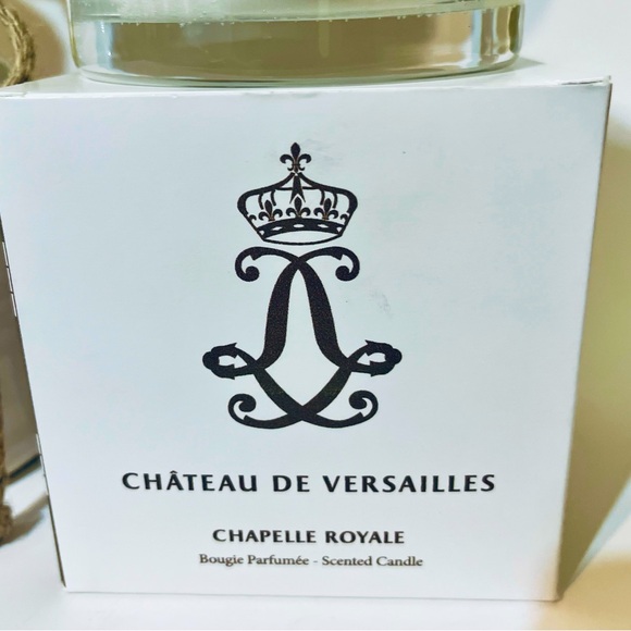 Chateau De Versailles “Chapelle Royale” Scented Candle - Picture 4 of 9